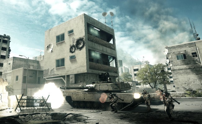 BF3 – Co-op Weapons Glitch, CommoRose Voice Commands, Battlelog on iOS Soon